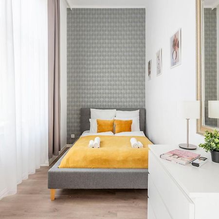 Exclusive Downtown Apartment In The Heart Of Budapesta Exterior foto