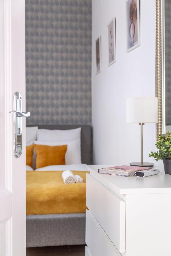 Exclusive Downtown Apartment In The Heart Of Budapesta Exterior foto