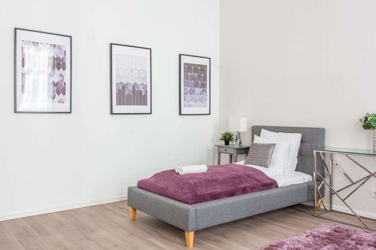 Exclusive Downtown Apartment In The Heart Of Budapesta Exterior foto