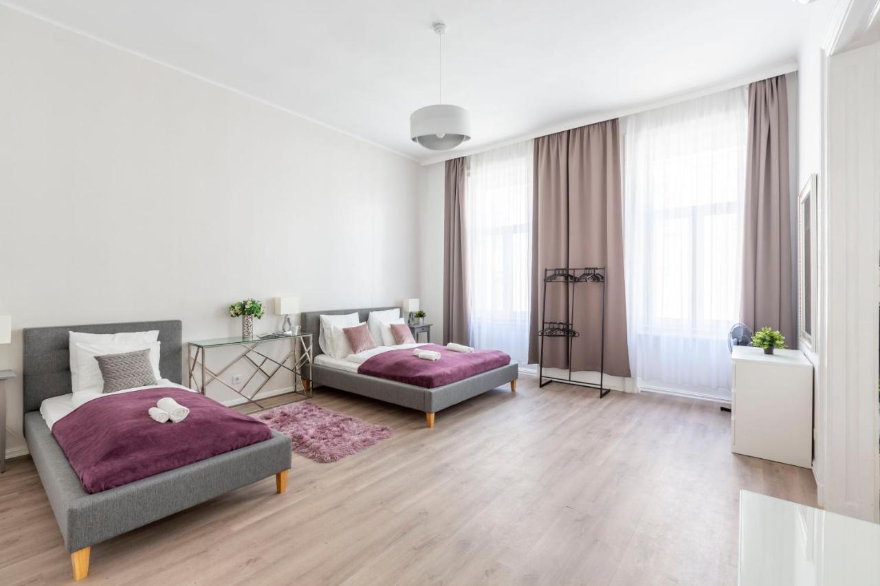 Exclusive Downtown Apartment In The Heart Of Budapesta Exterior foto