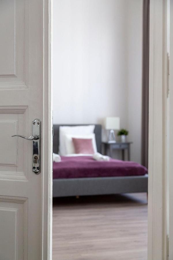 Exclusive Downtown Apartment In The Heart Of Budapesta Exterior foto